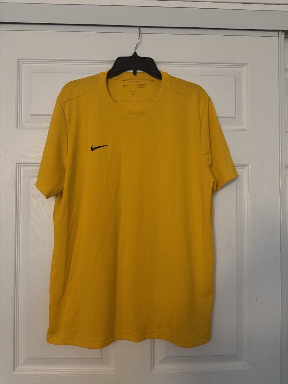 Nike XL Goldenrod/Yellow